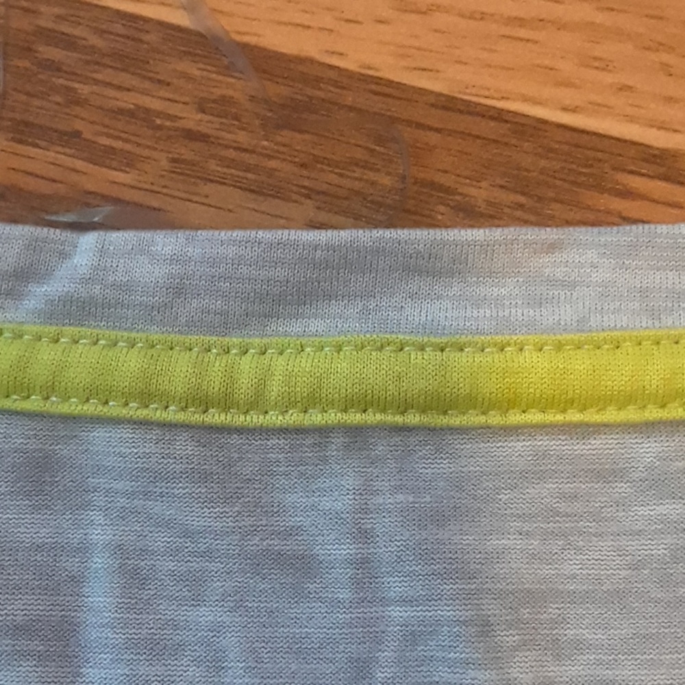 Shirt - Picture 2 of 3
